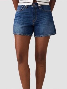 Levi's Women's Cinch Mid-Thigh Shorts